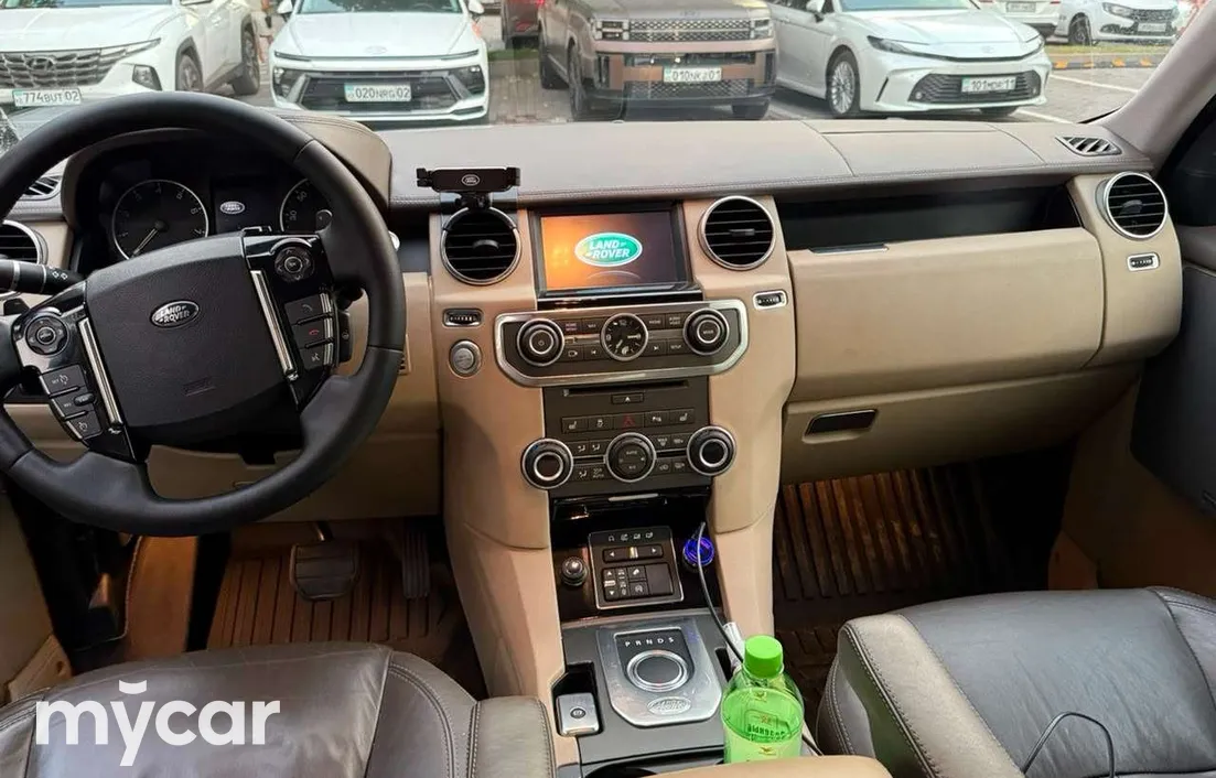Land Rover Discovery 2015