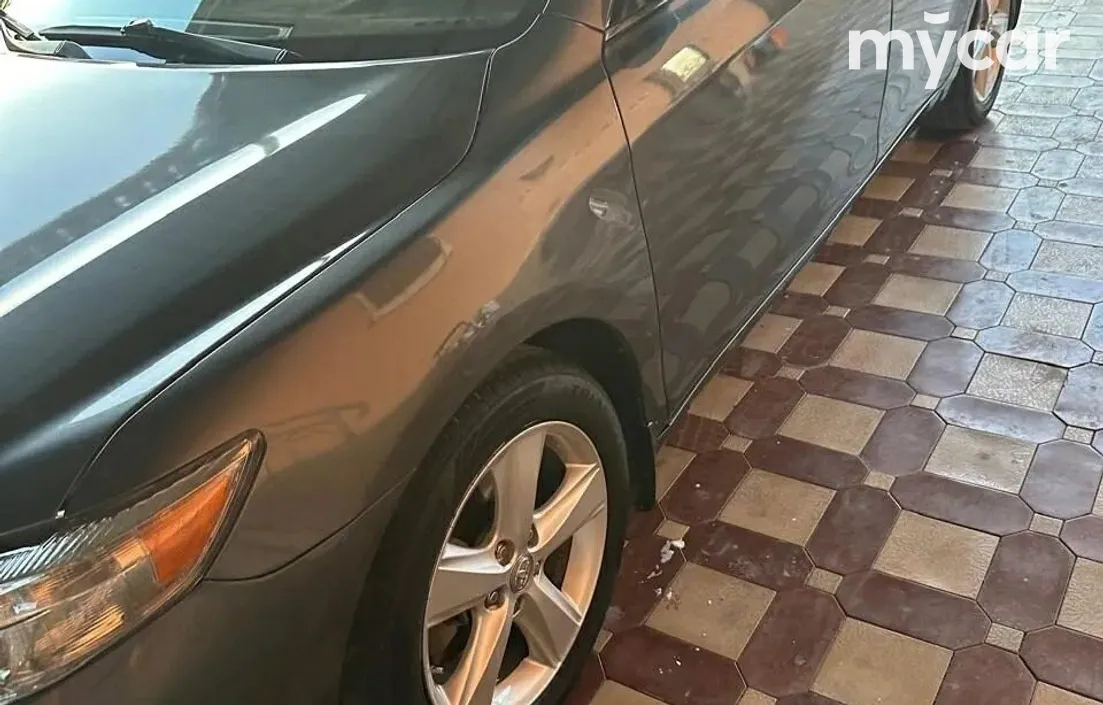 Toyota Camry 2010