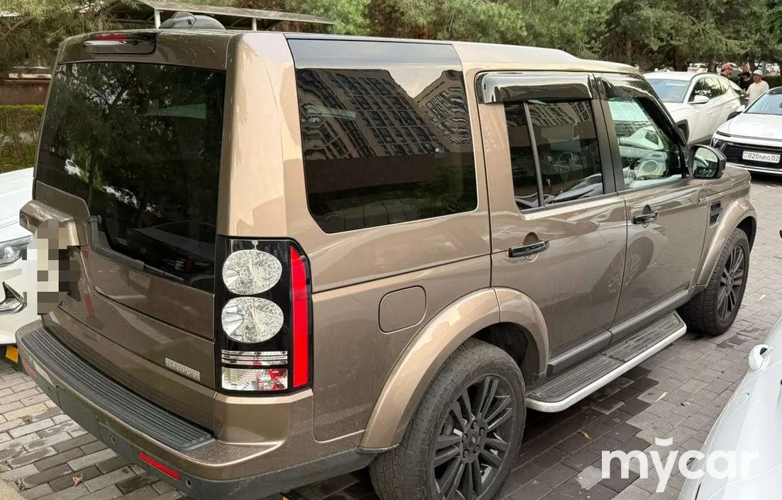 Land Rover Discovery 2015