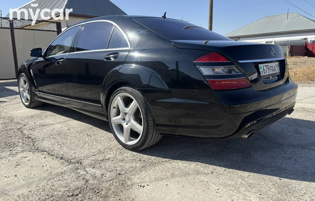 Mercedes-Benz S-Класс 2006