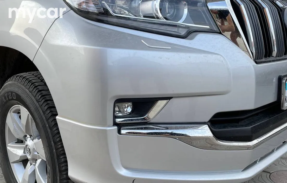 Toyota Land Cruiser Prado 2021