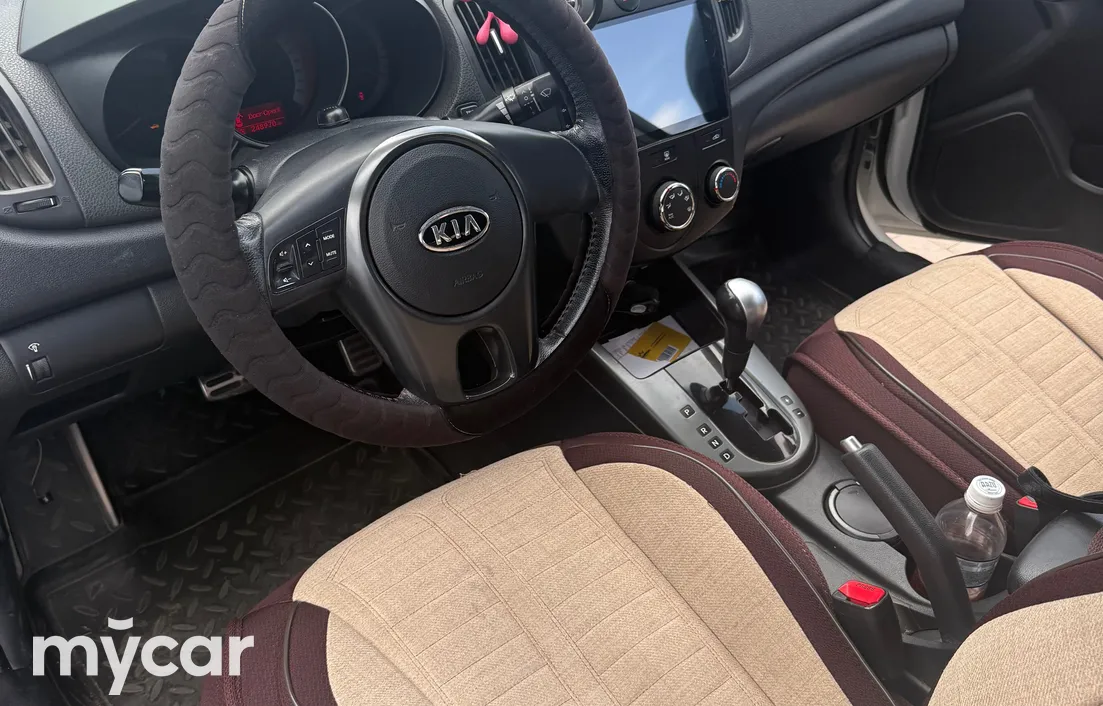 Kia Cerato 2010