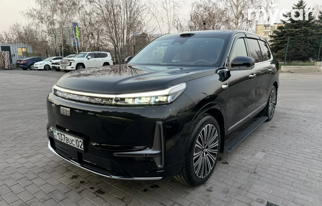 Geely Galaxy M9 2025