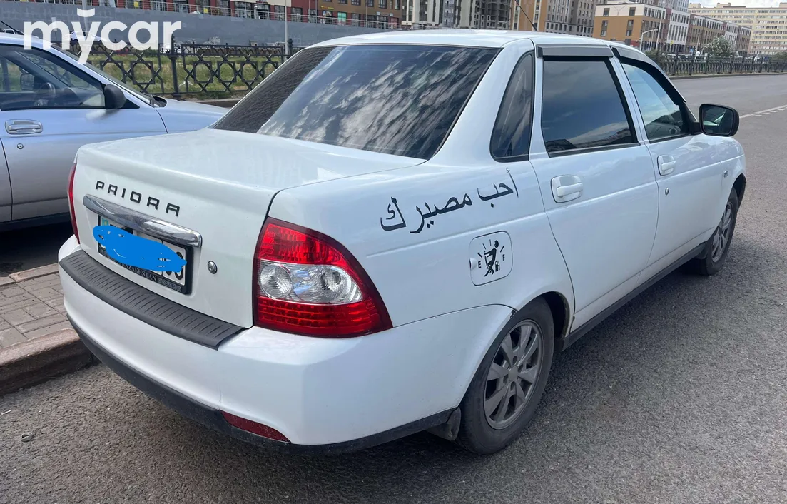LADA Priora 2013