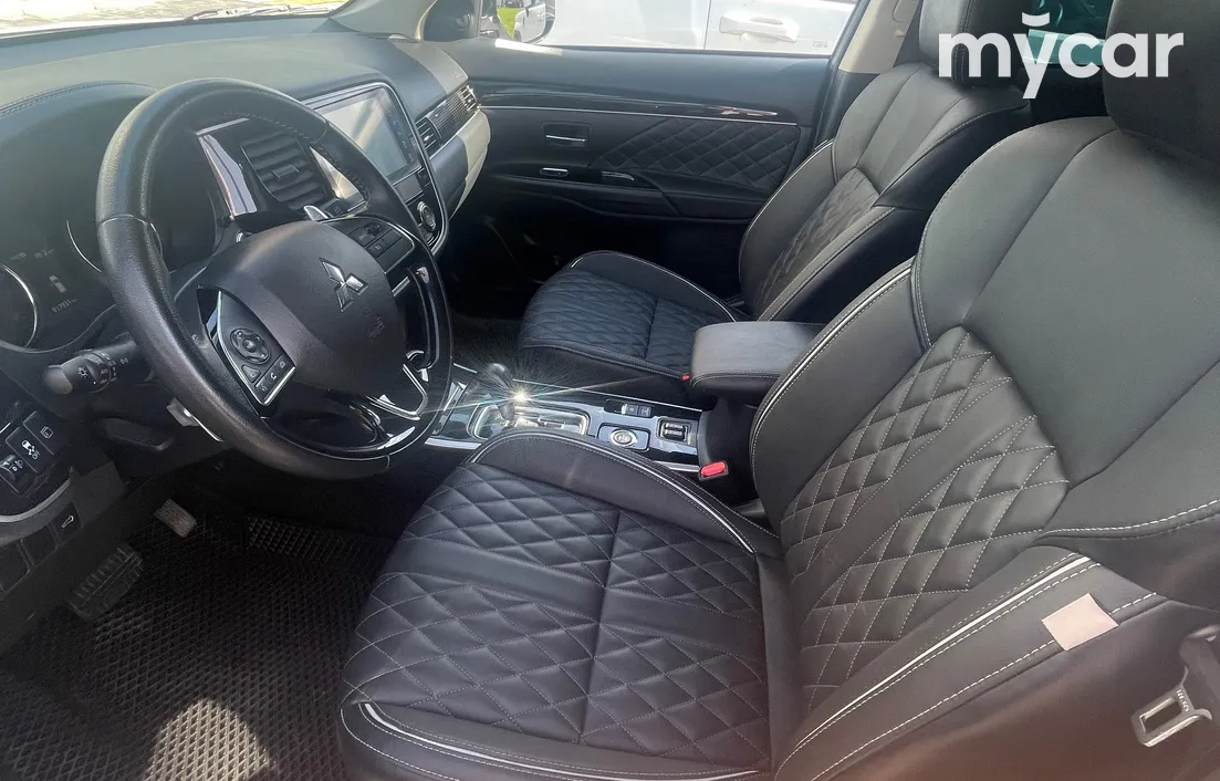 Mitsubishi Outlander 2022