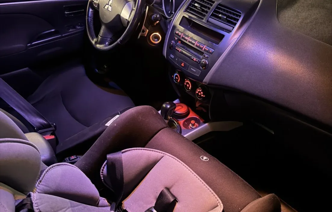 Mitsubishi ASX 2011