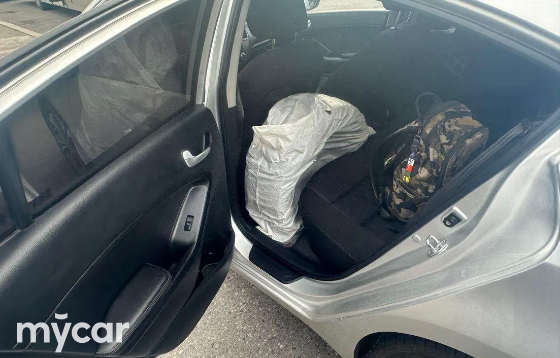 Kia Cerato 2013
