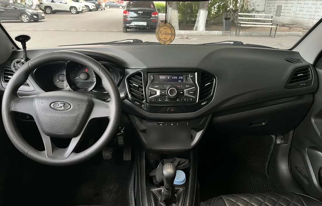 LADA Vesta 2017