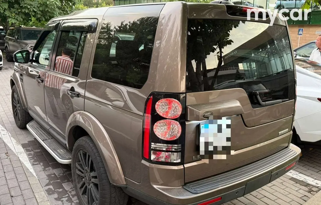 Land Rover Discovery 2015