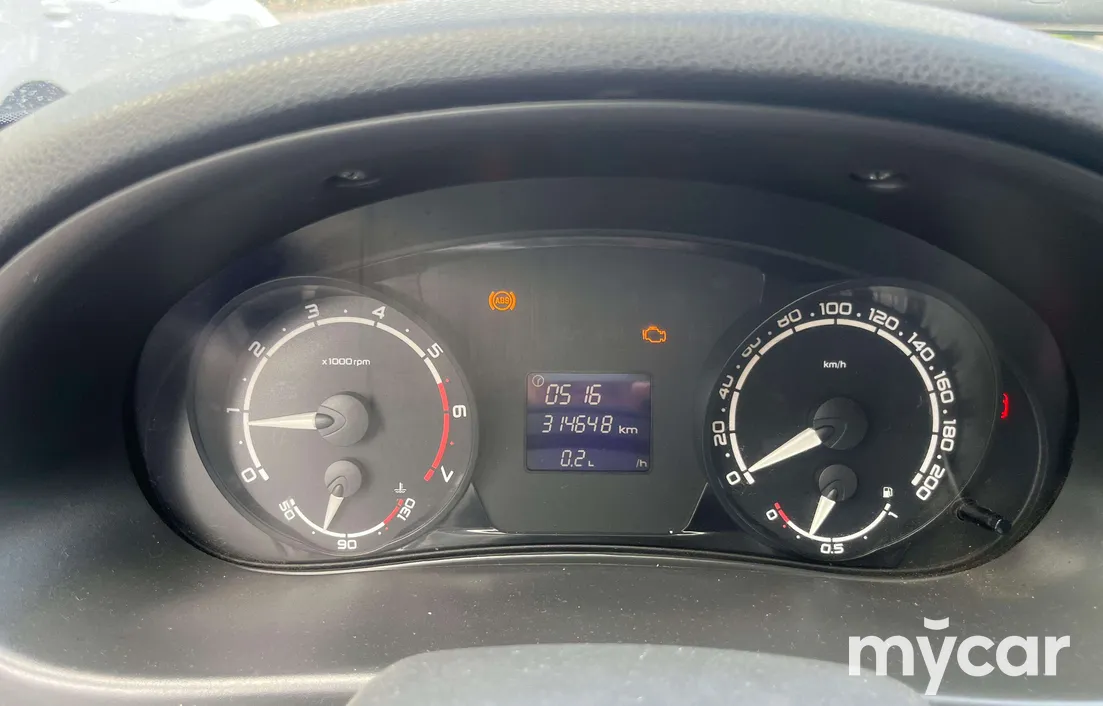LADA Priora 2013