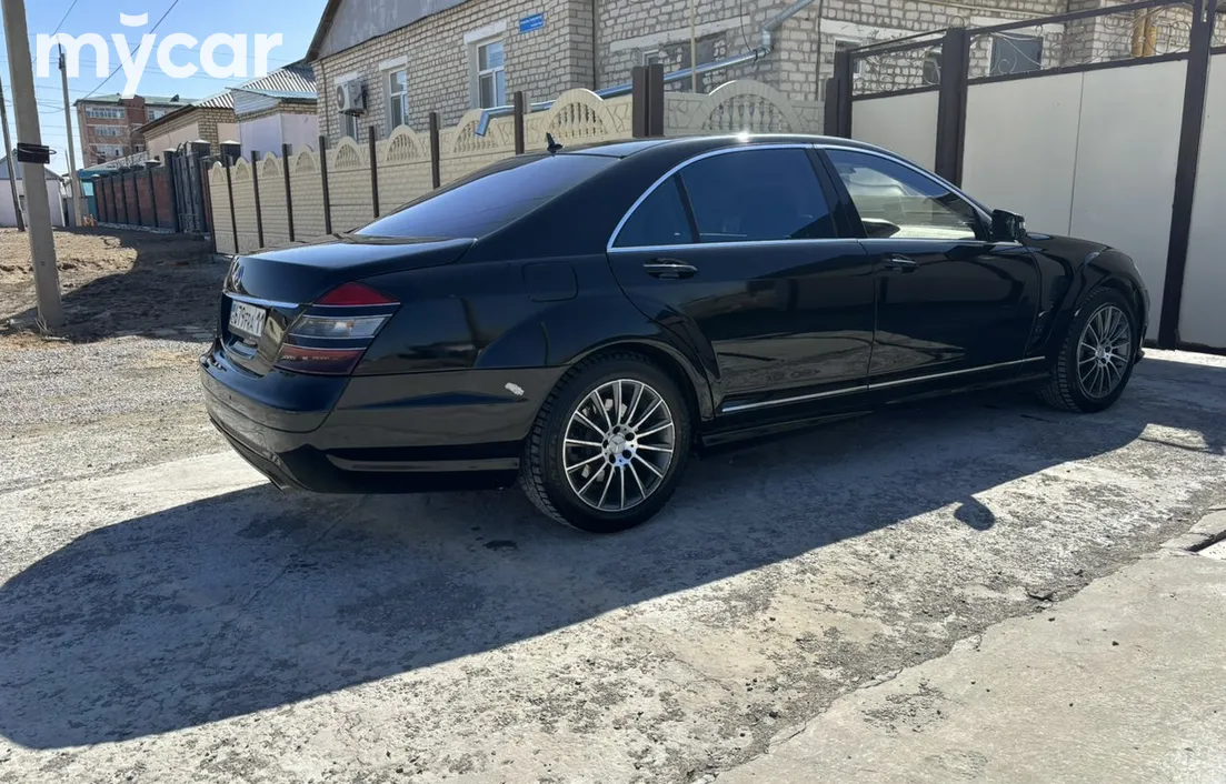 Mercedes-Benz S-Класс 2006