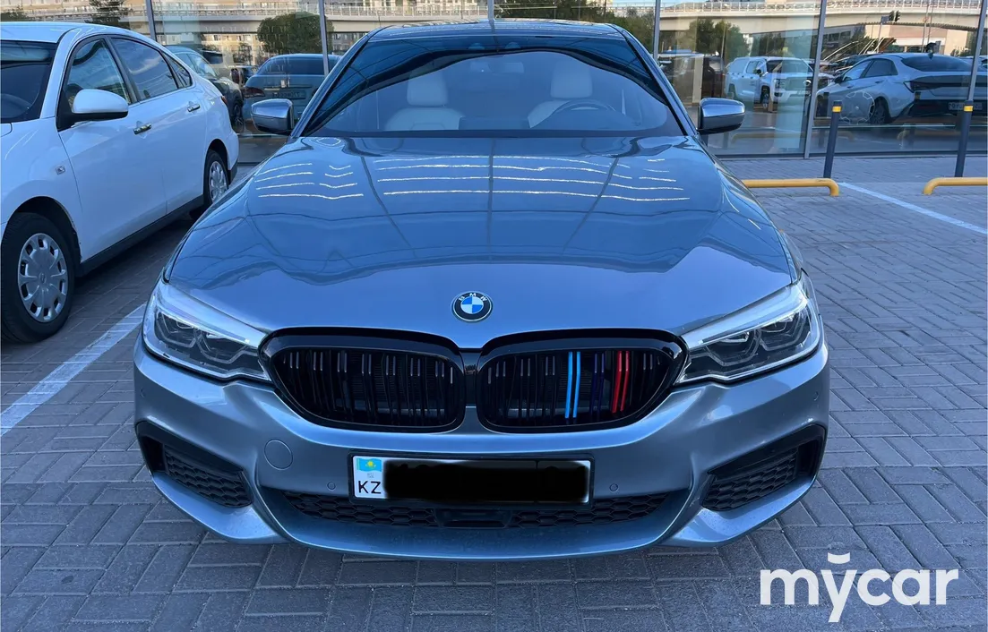 BMW 5 серия 2017