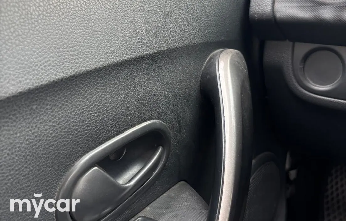 Renault Logan 2018