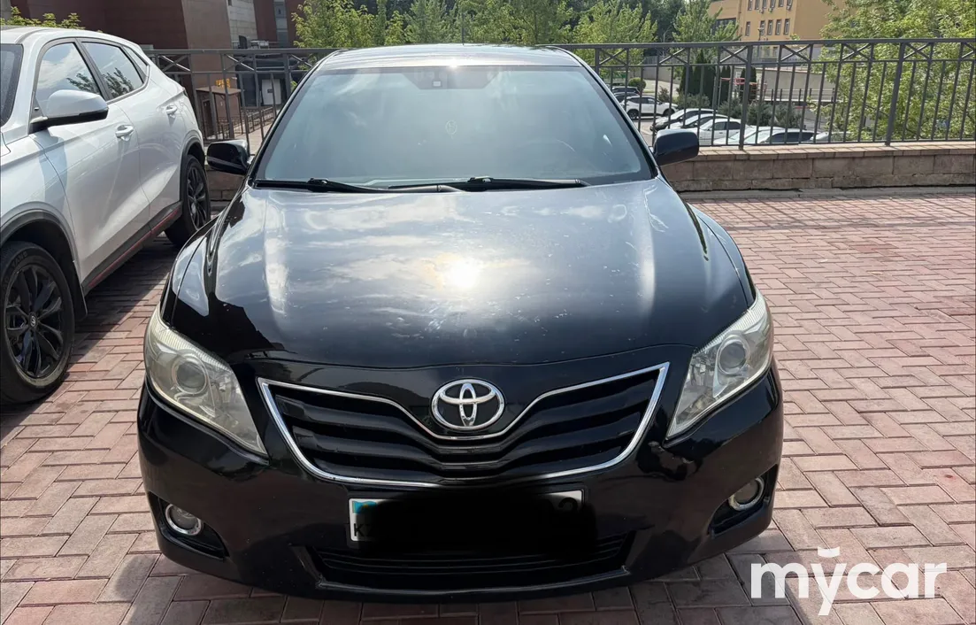 Toyota Camry 2010