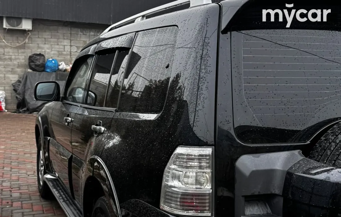 Mitsubishi Pajero 2007