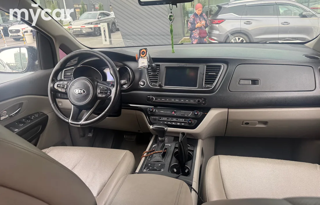 Kia Carnival 2018
