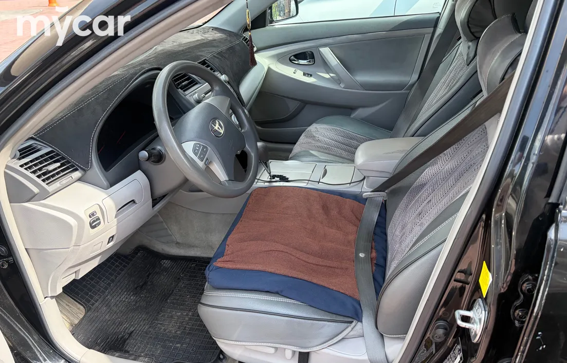 Toyota Camry 2010