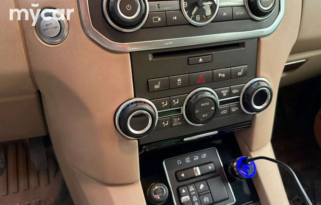 Land Rover Discovery 2015