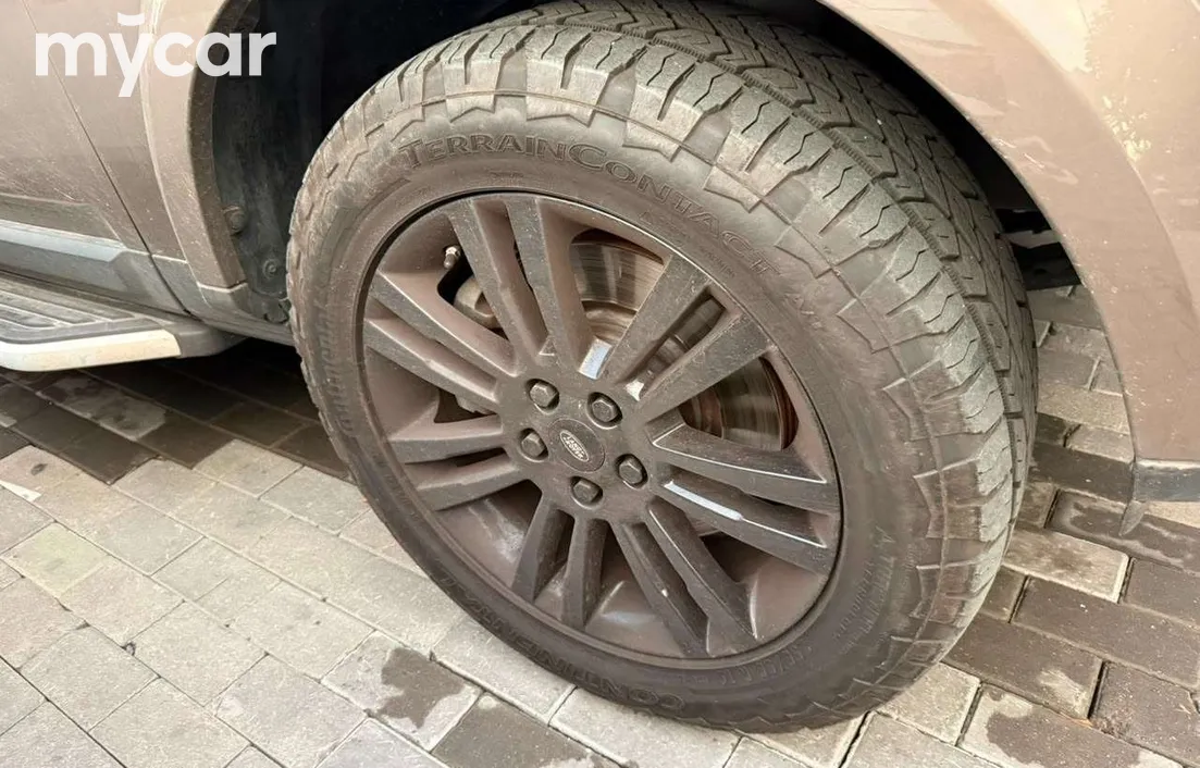 Land Rover Discovery 2015