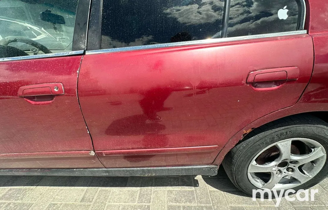 Mitsubishi Galant 2000
