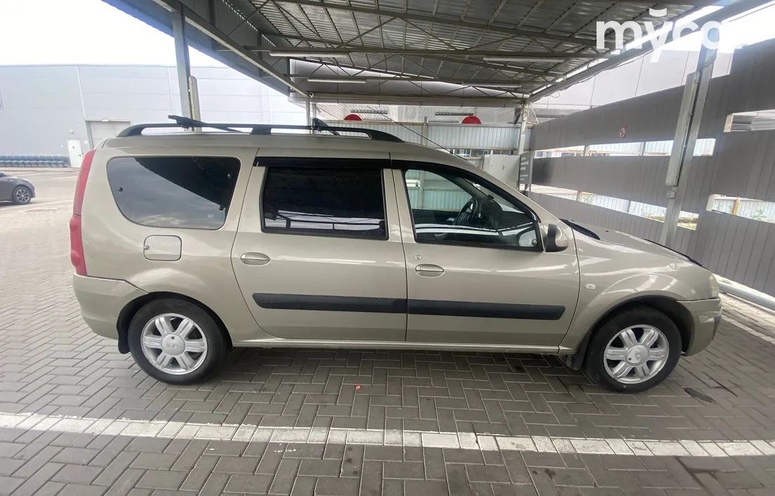 LADA Largus 2013