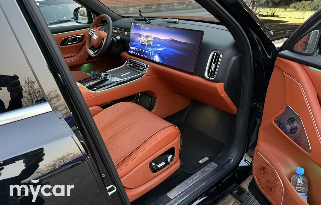 Geely Galaxy M9 2025