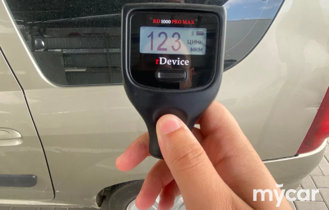 LADA Largus 2013