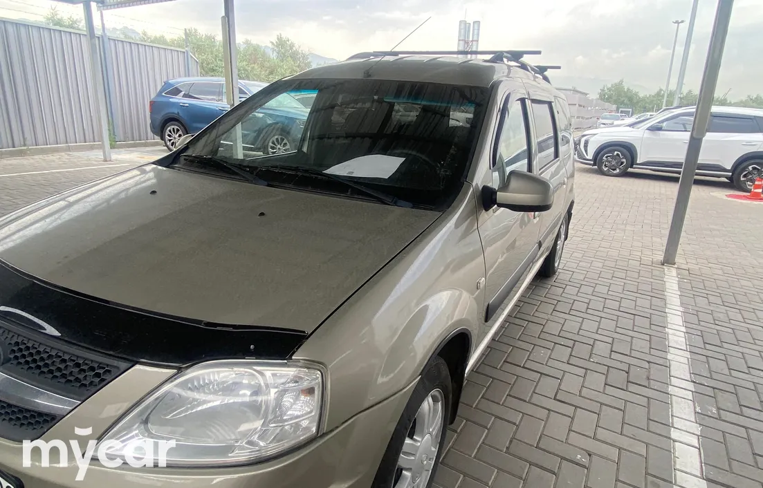 LADA Largus 2013
