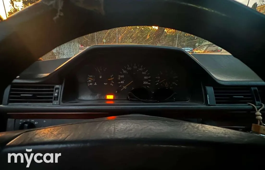 Mercedes-Benz E-Класс 1991
