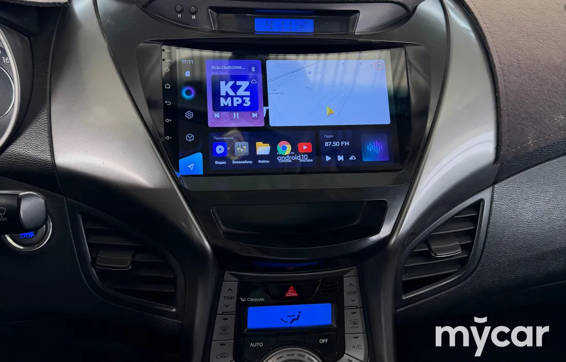 Hyundai Elantra 2013