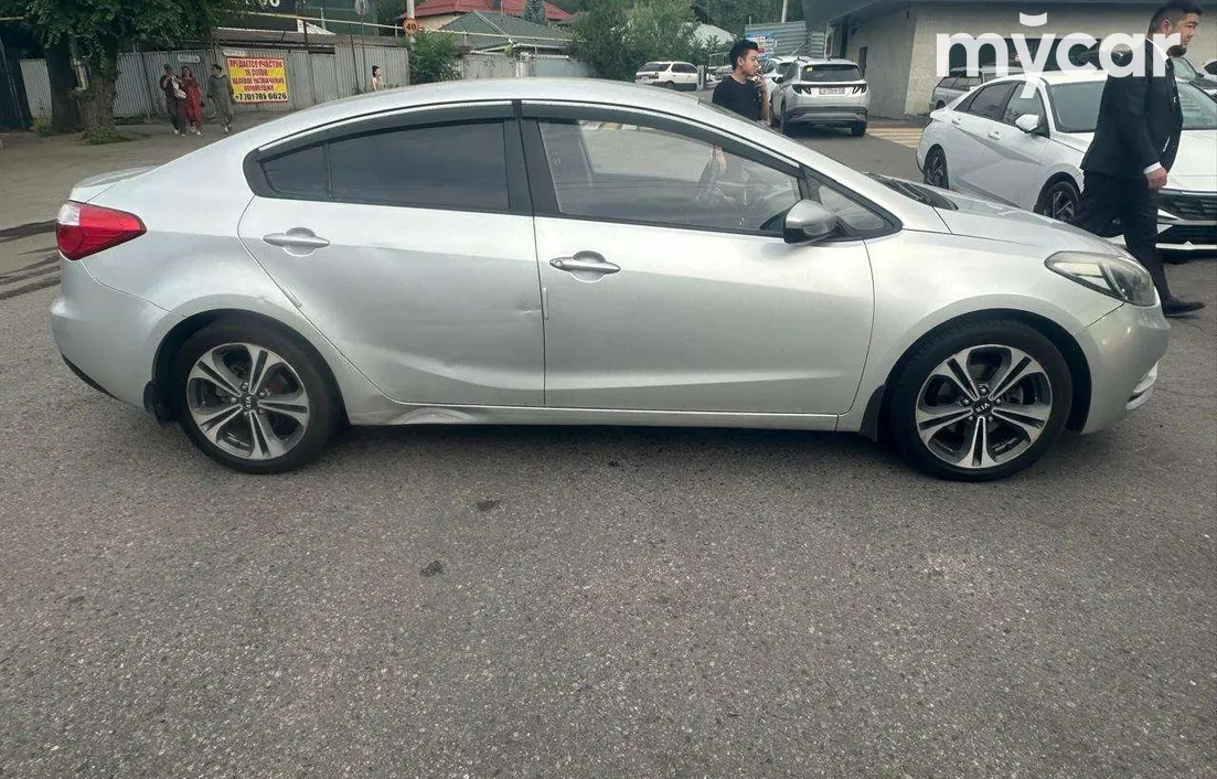 Kia Cerato 2013