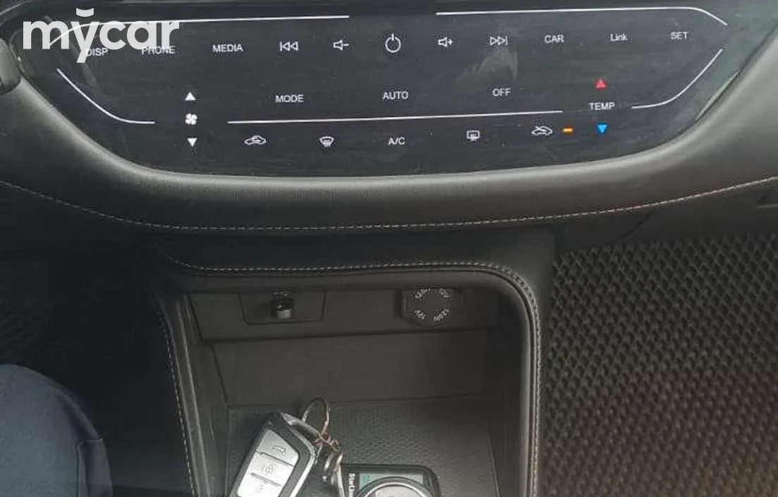 JAC JS4 2023