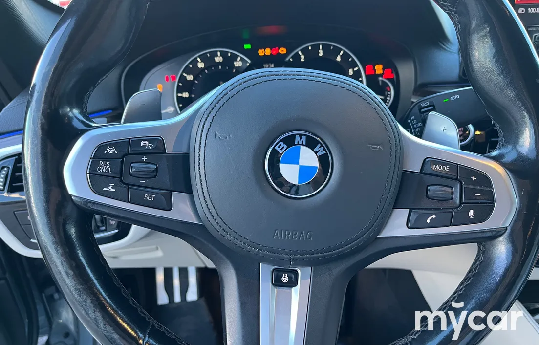 BMW 5 серия 2017