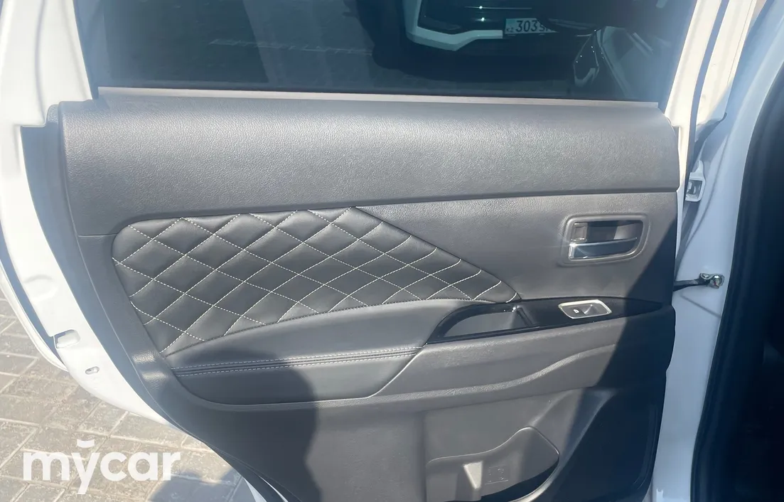 Mitsubishi Outlander 2022