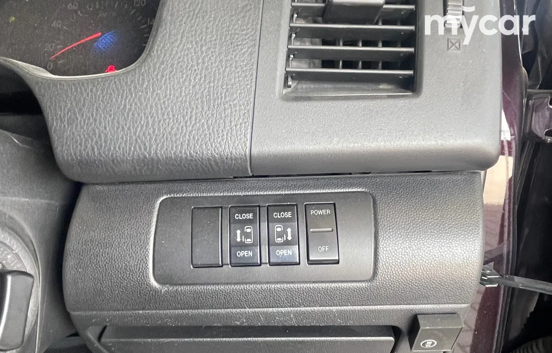 Mazda MPV 2006