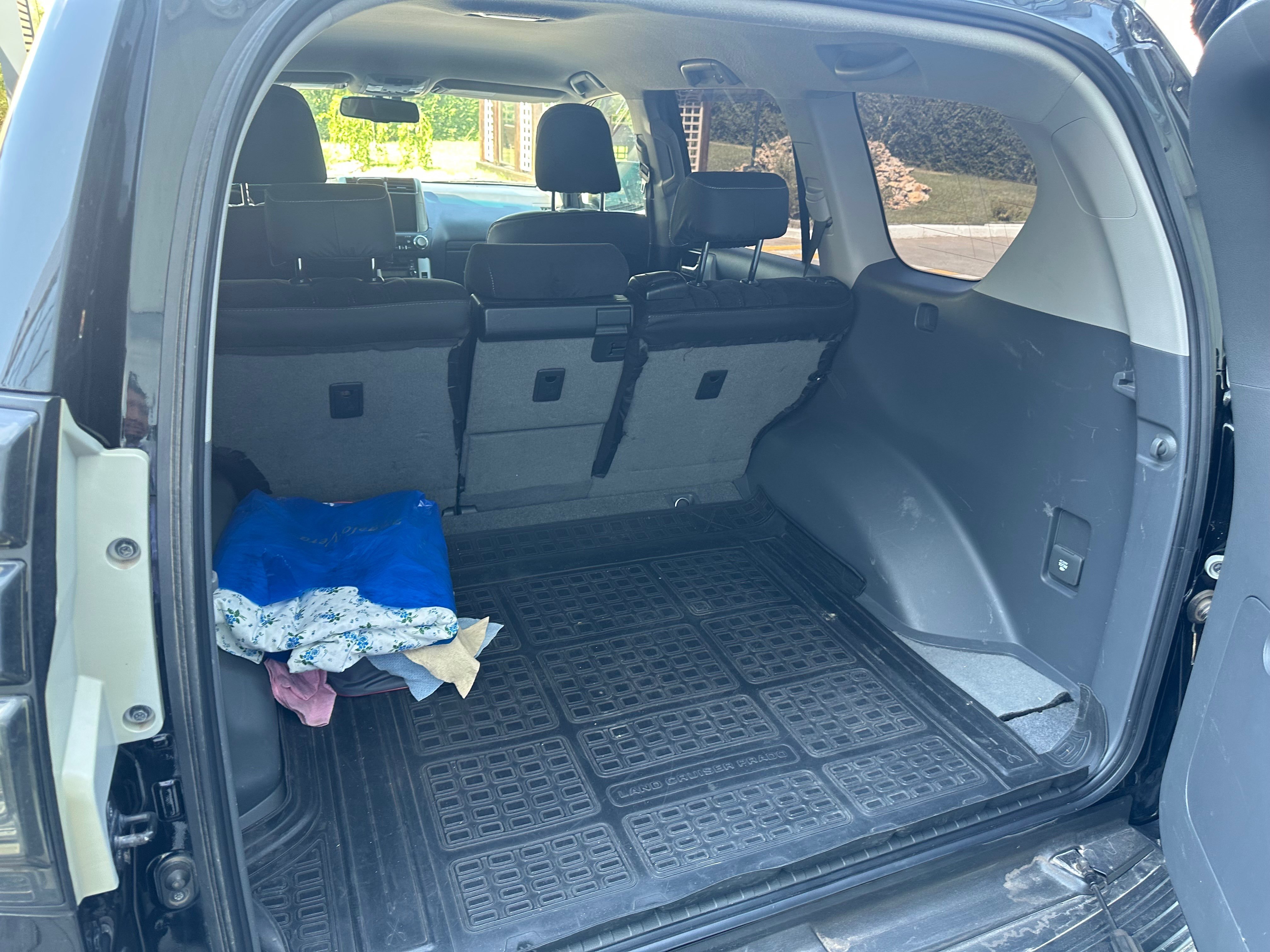 Toyota Land Cruiser Prado 2012