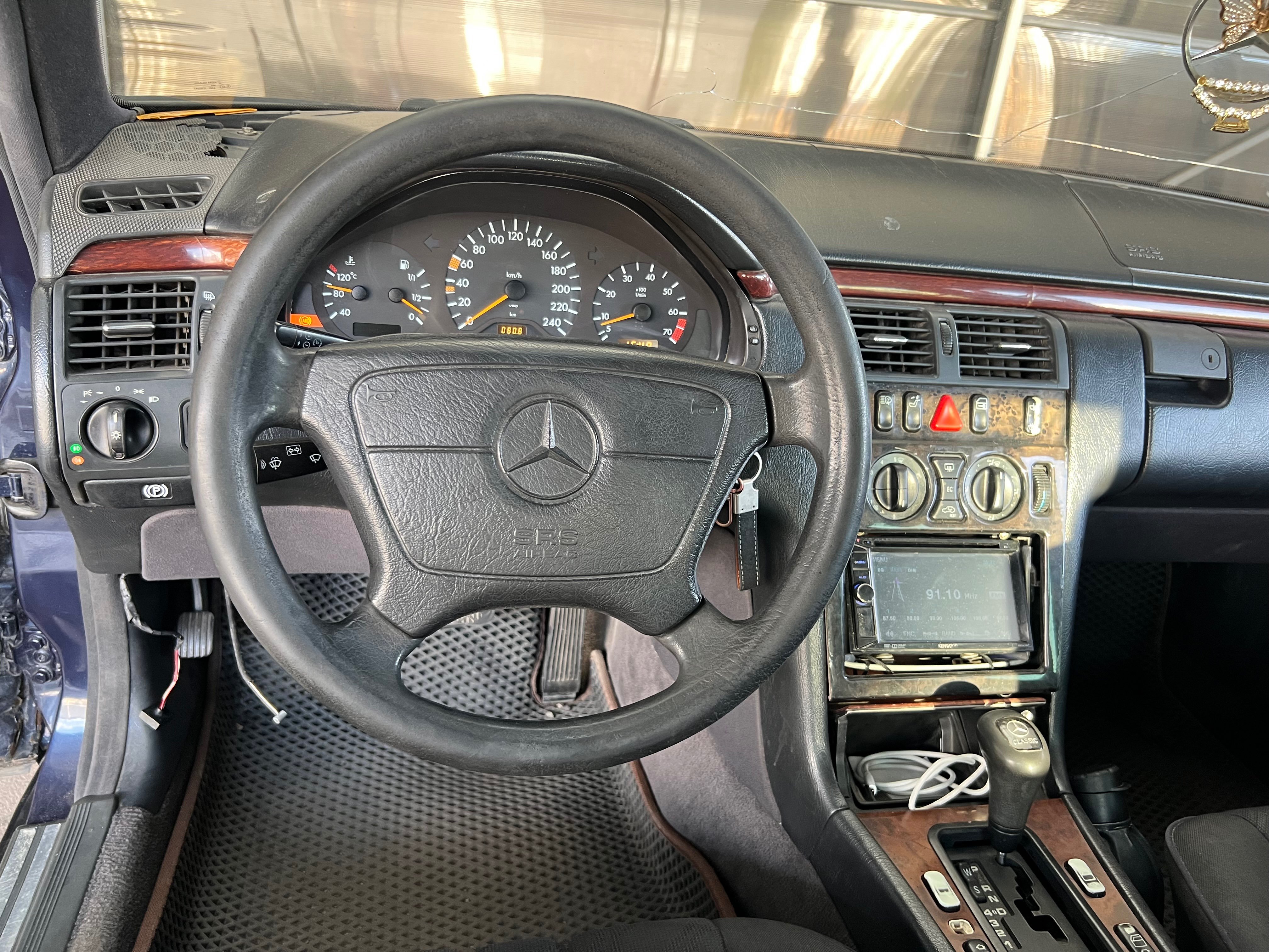 Mercedes-Benz E-Класс 1997