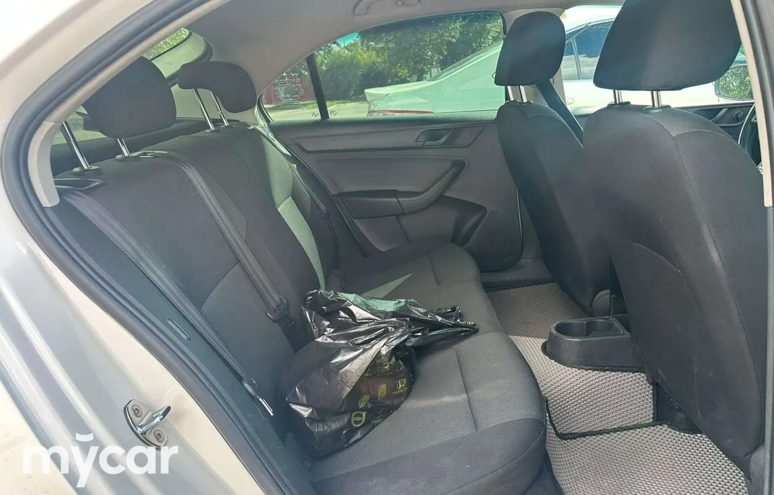 Skoda Rapid 2014