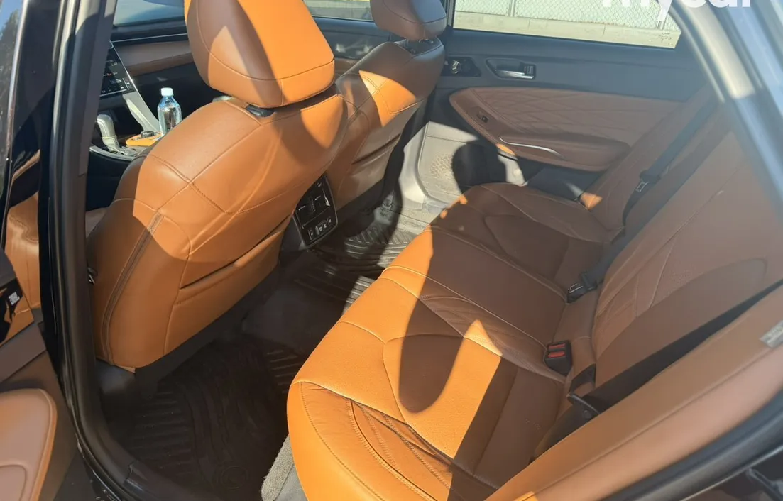 Toyota Avalon 2022