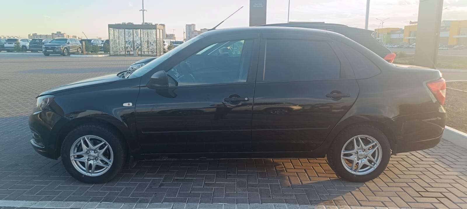 LADA Granta 2019