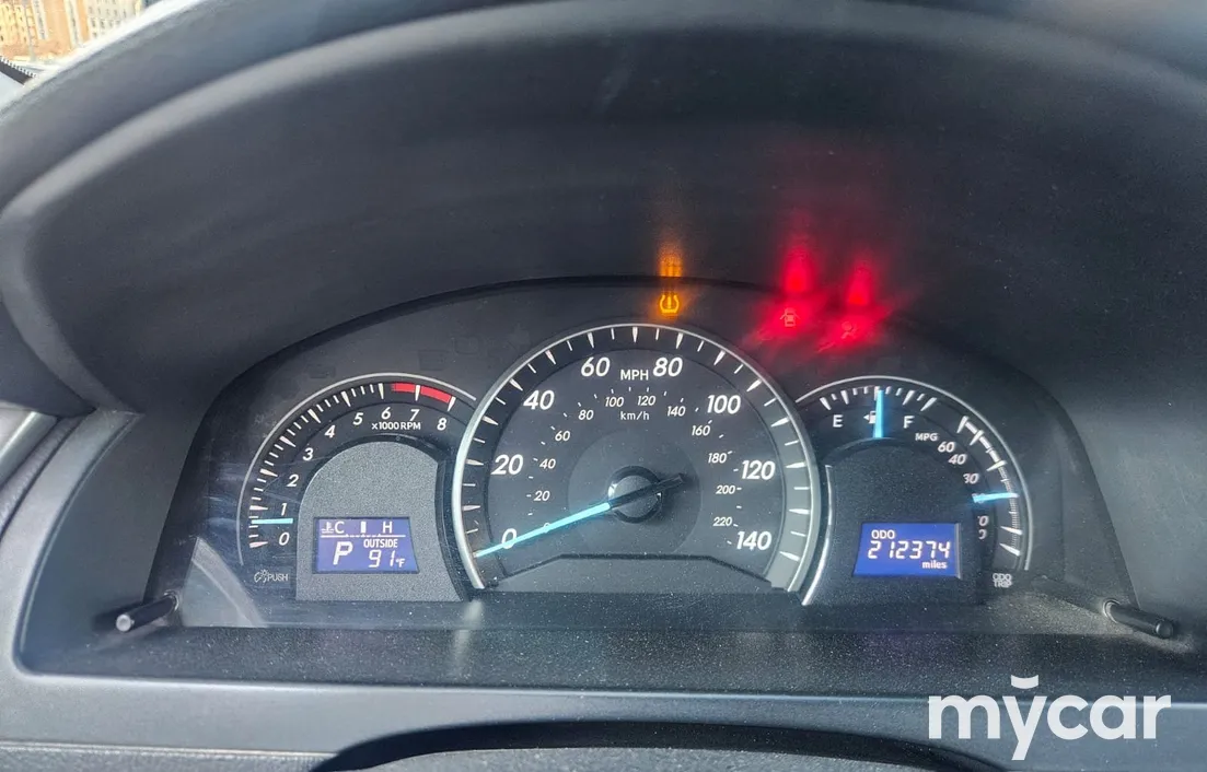 Toyota Camry 2012