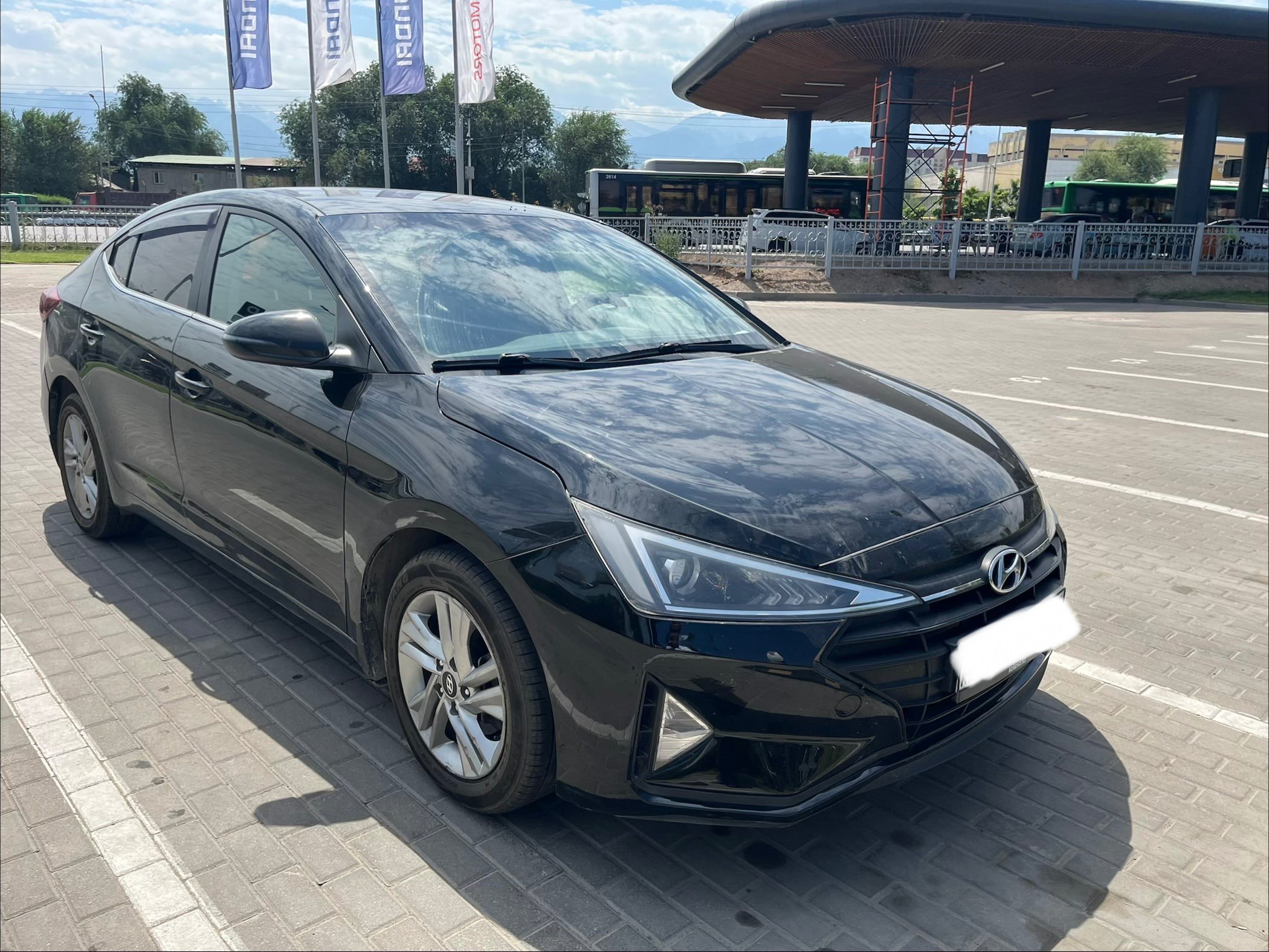 Hyundai Elantra 2019