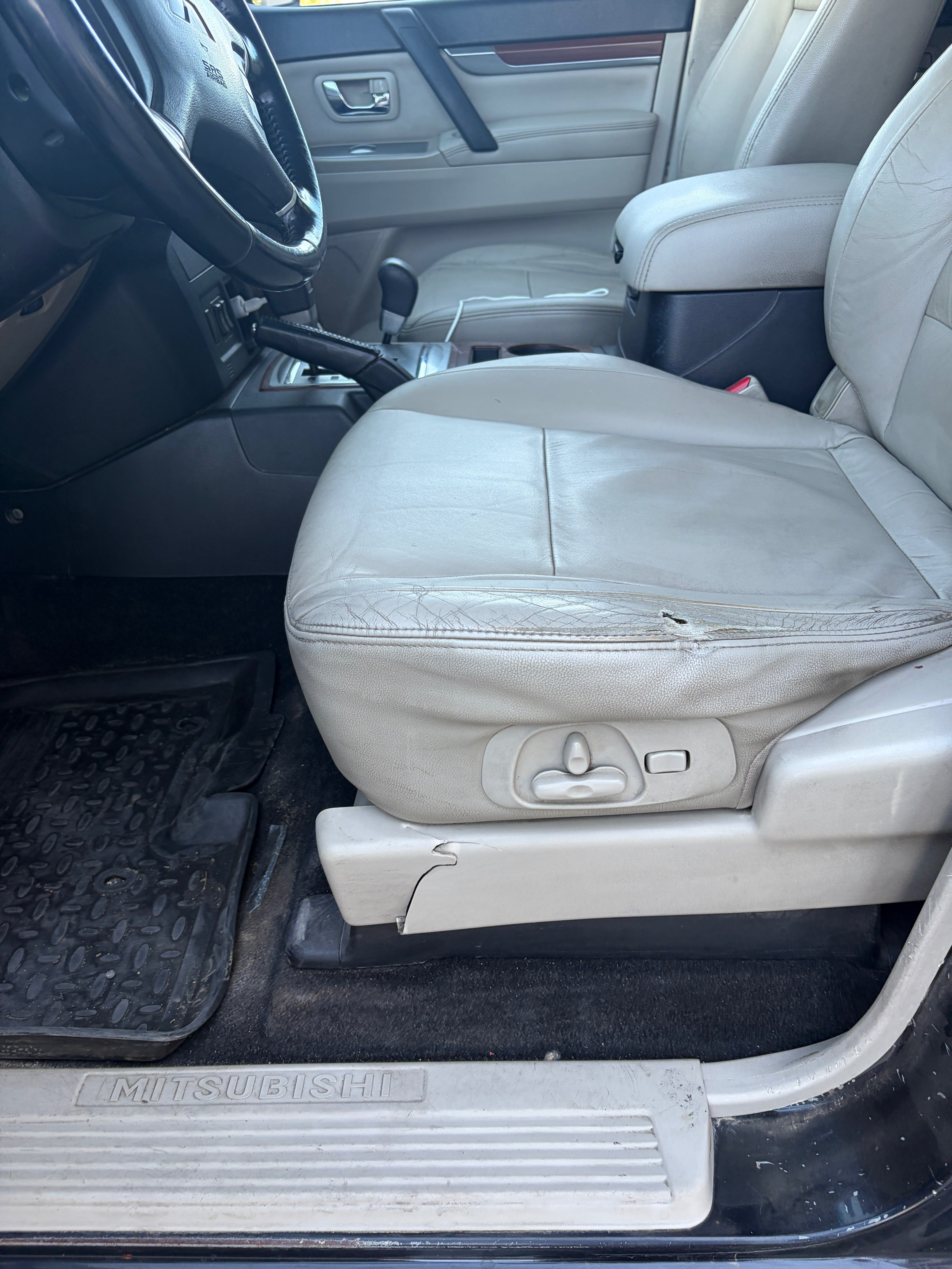 Mitsubishi Pajero 2008