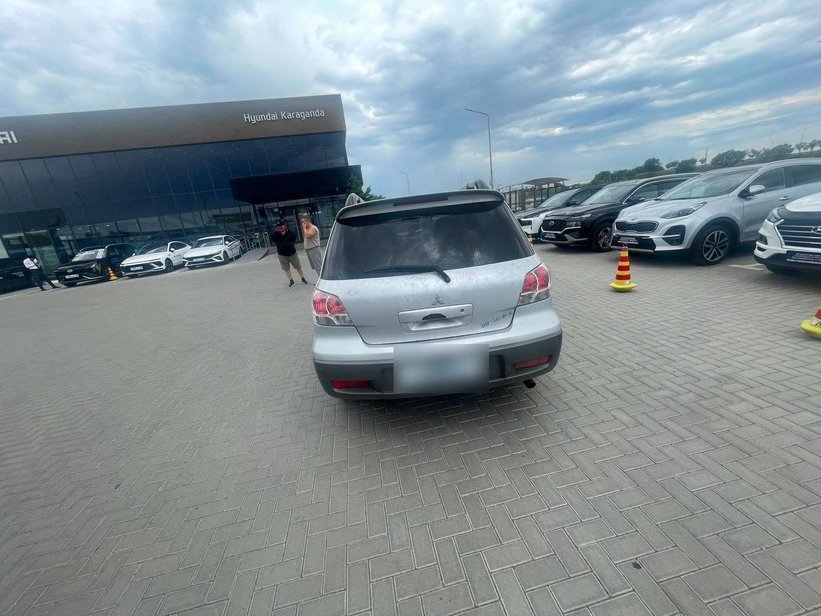 Mitsubishi Outlander 2005