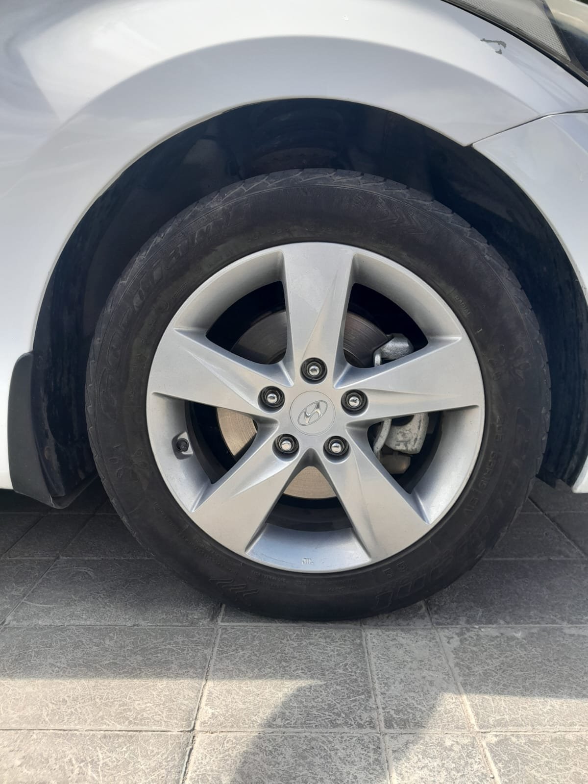 Hyundai Elantra 2015