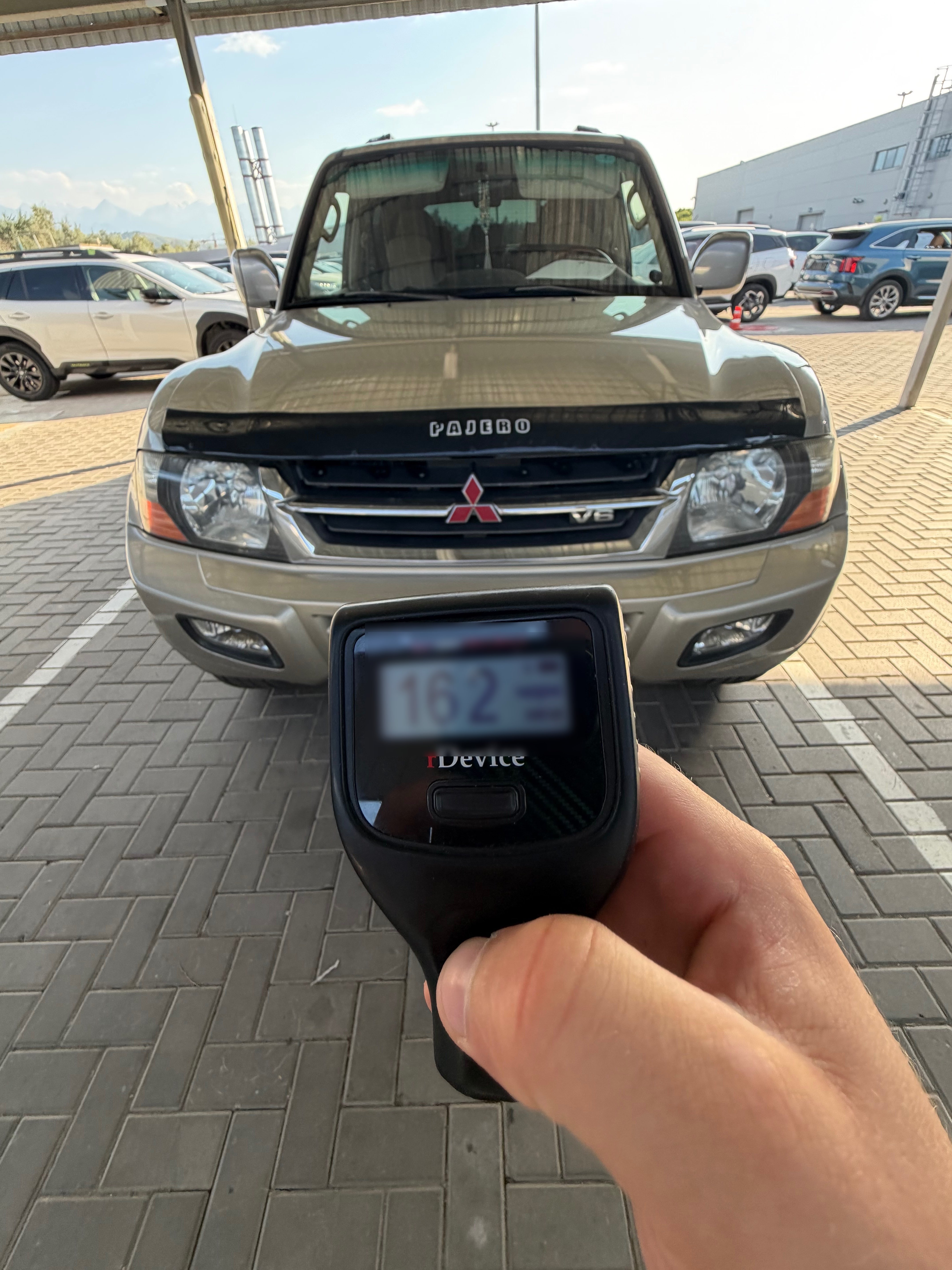 Mitsubishi Pajero 2005
