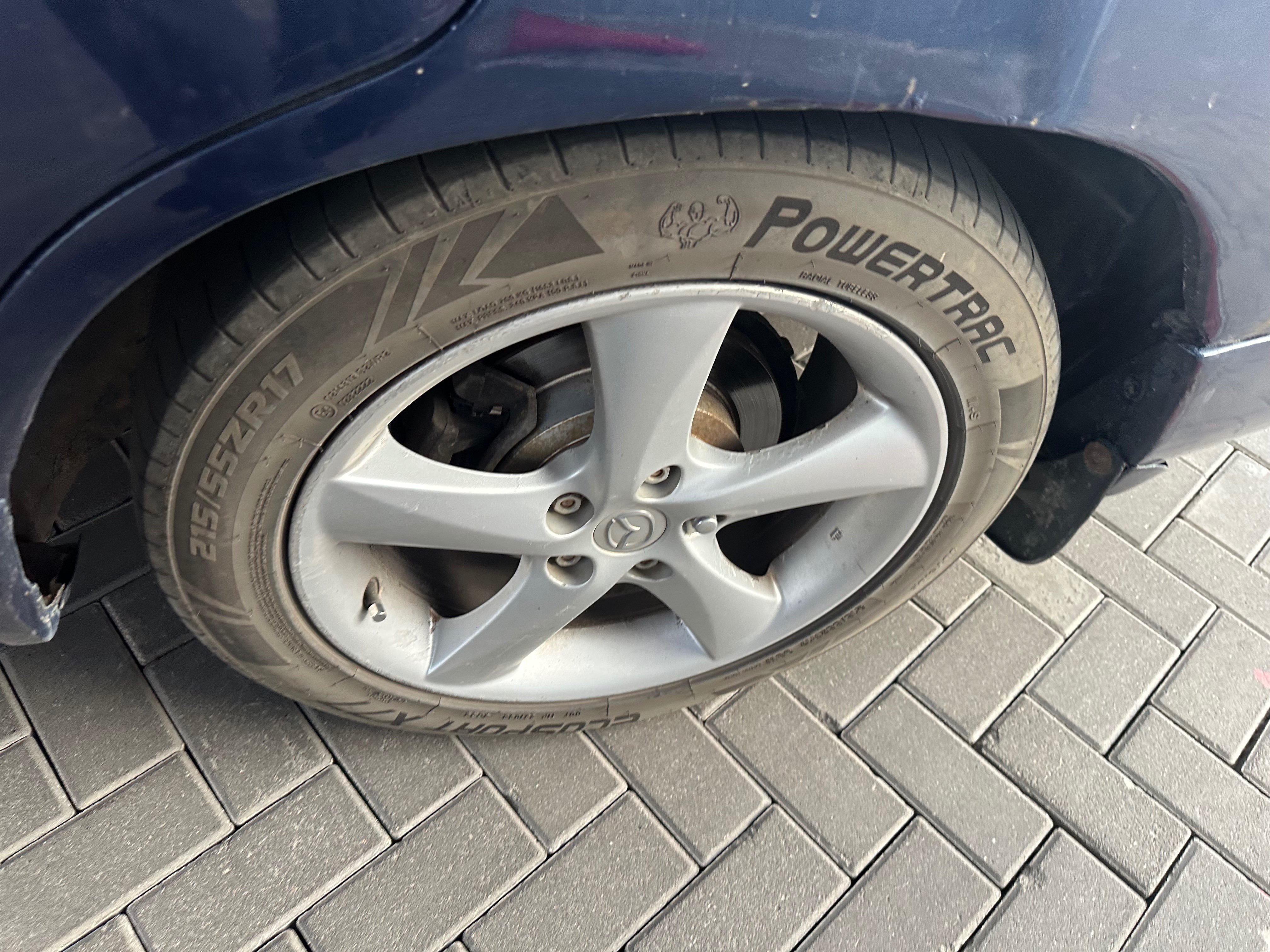 Mazda Sentia 1995