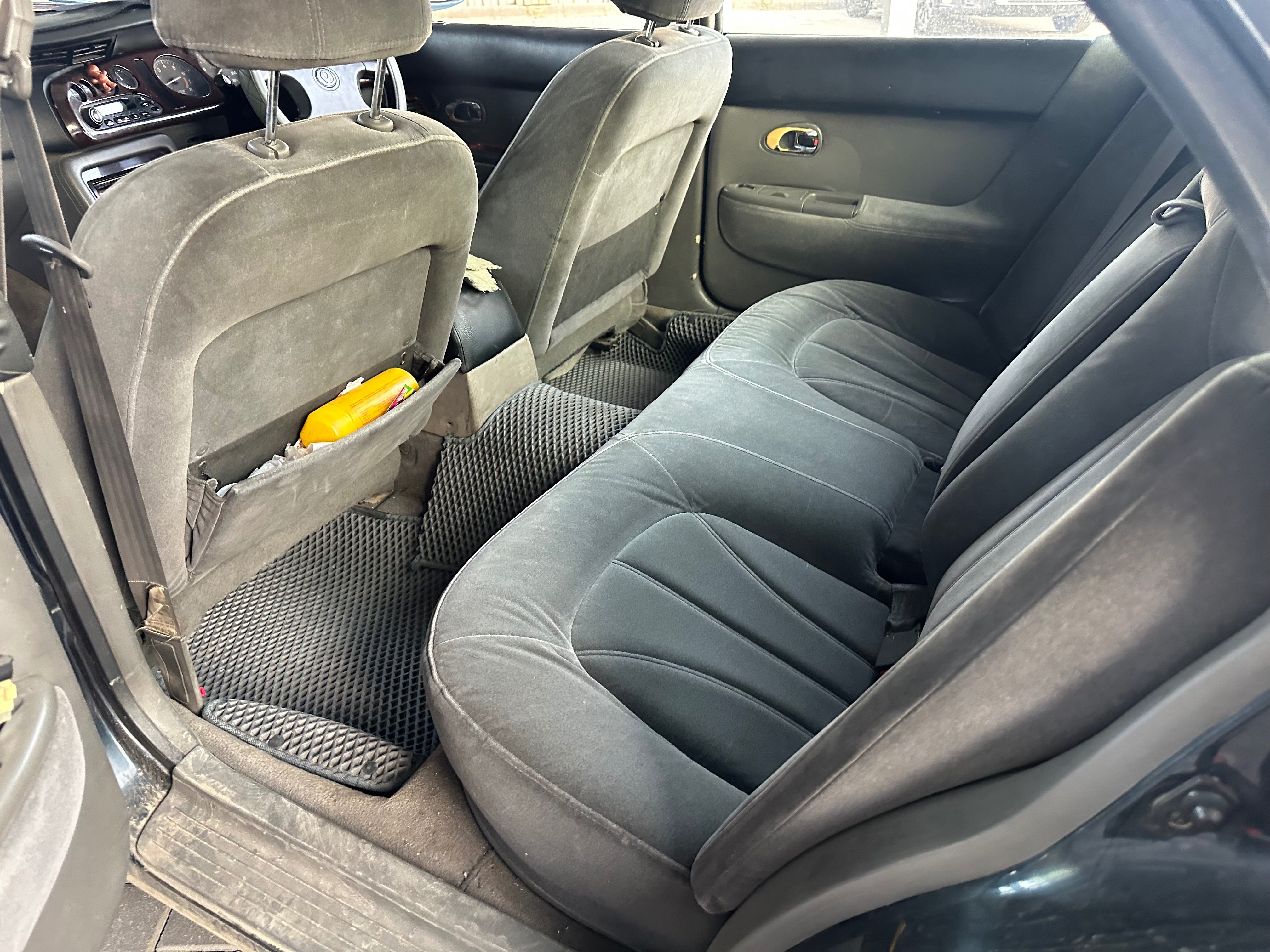 Mazda Sentia 1995