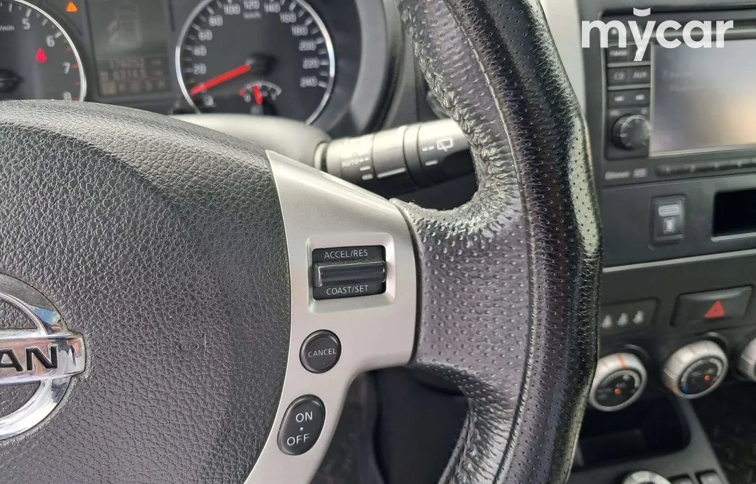 Nissan X-Trail 2012