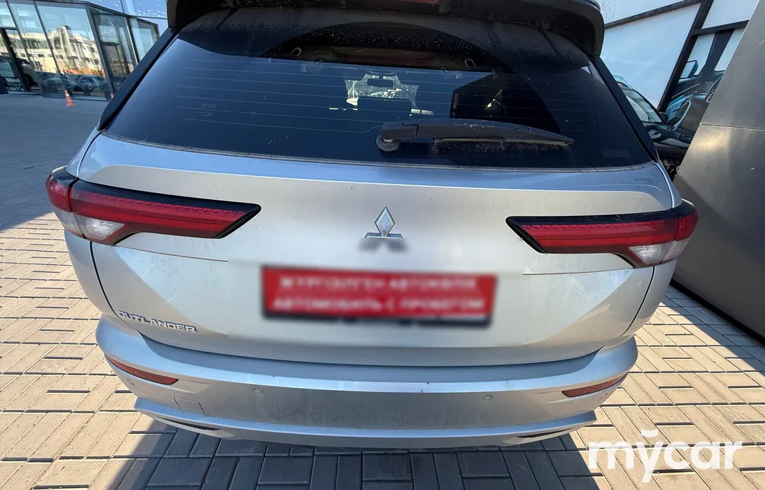 Mitsubishi Outlander 2022
